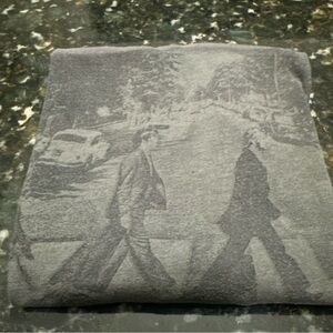 Official Beatles Abby Road T-Shirt - Black On Grey Size XL  100% Cotton